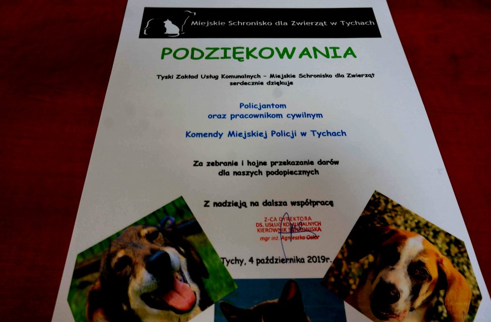 Podziękowanie dla policjantów i pracowników cywilnych za przeprowadzenie zbiórki.