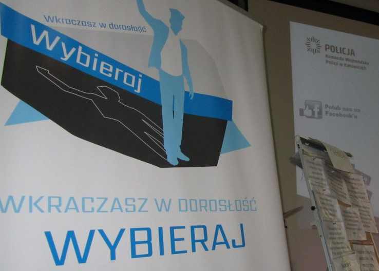 Logo kampani "Wkraczasz w dorosłość-wybieraj" 