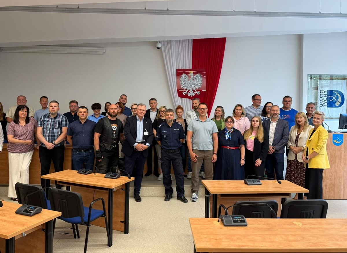 Zdjęcie grupowe uczestników spotkania