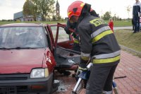 Charytatywny mecz policjanci vs księża