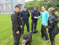 Policjanci pomagają zbliżyć się do marzeń...