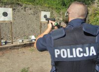 Trening strzelecki tyskich policjantów