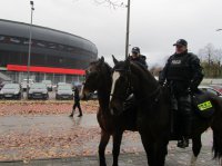 Policyjne zabezpieczenie meczu w Tychach