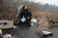 Policjanci nie czekają na falę mrozów już teraz pomagają bezdomnym