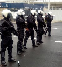 Tyscy policjanci ćwiczyli na Stadionie Śląskim