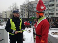 Policjanci zabezpieczali paradę Mikołajów