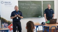 „Policję tworzą ludzie...Twórzmy ją razem...” - spotkanie mundurowych z licealistami