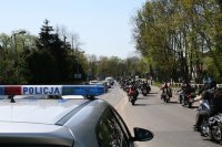 Policjanci na paradzie motocyklistów w Tychach