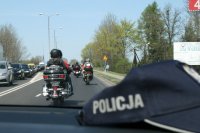 Policjanci na paradzie motocyklistów w Tychach