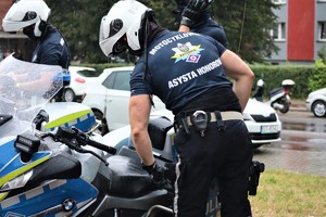 Na zdjęciu policjanci z Motocyklowej Asysty Honorowej.