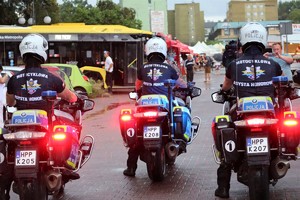 Na zdjęciu policjanci z Motocyklowej Asysty Honorowej.