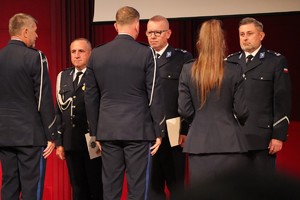Na zdjęciu umundurowani policjanci podczas obchodów Święta Policji w Tychach