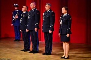 Na zdjęciu umundurowani policjanci podczas obchodów Święta Policji w Tychach