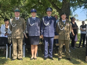 Kolorowa fotografia gości honorowych