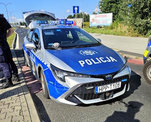 Na zdjęciu radiowóz Policji